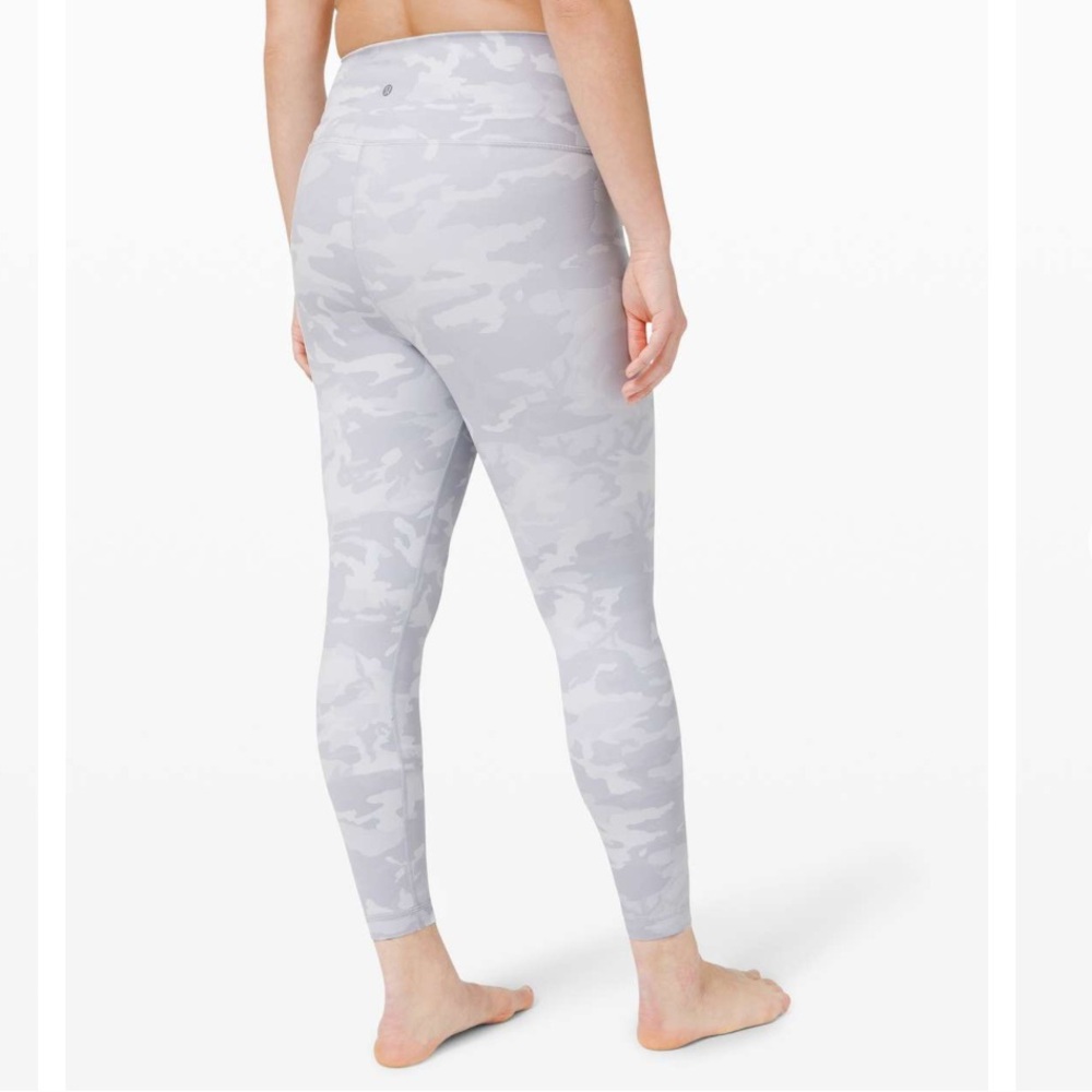 Lululemon Wunder Under High-Rise Tight 25" *Luxtreme
 Camo Alpine White  Sz 8
